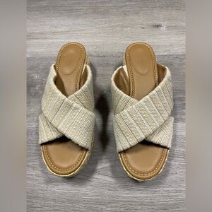 Universal Thread woven wedge sandals in beige Women’s Size 11